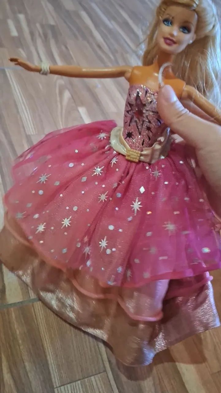 Barbie Moda e Magia - Foto 2