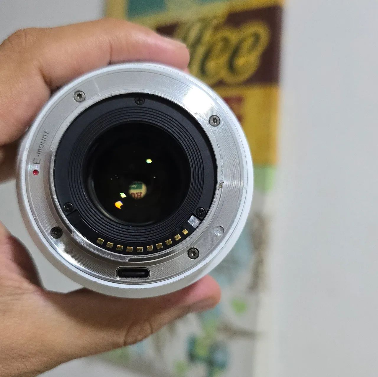 Lente Sony Sirui 23mm 1.2 APS-C E-mount Branca - Foto 5