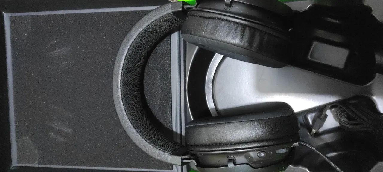 Headset Razer Kraken Ultimate - Foto 3