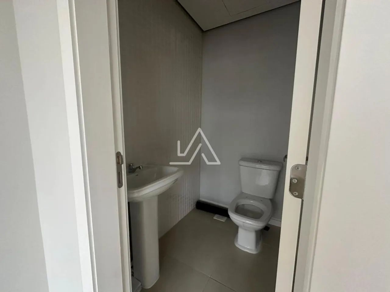 SALA COMERCIAL ALPHA OFFICES - Foto 4