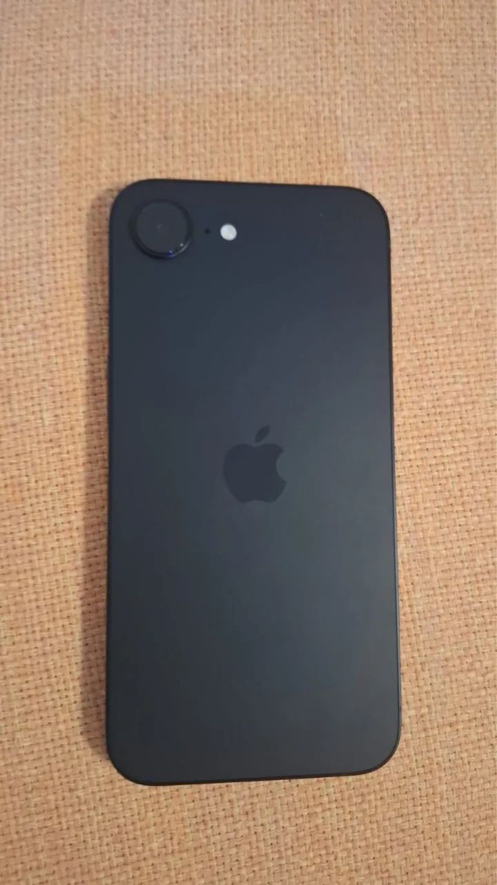 iPhone 16e - 4 meses de uso