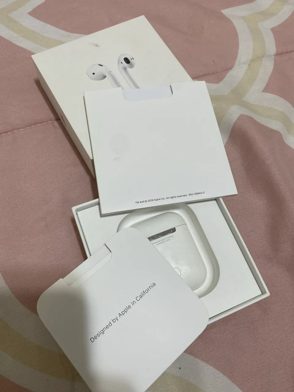 AirPods com Charging Case - Foto 5