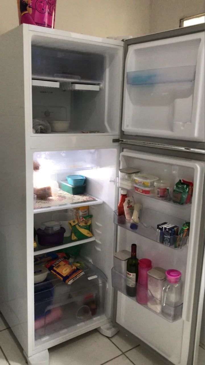 Geladeira Eletrolux  - Foto 2