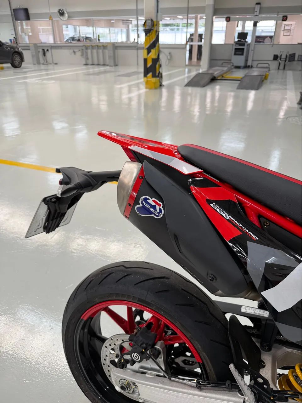 Ducati 698 Mono RVE com Termignoni full - Foto 4