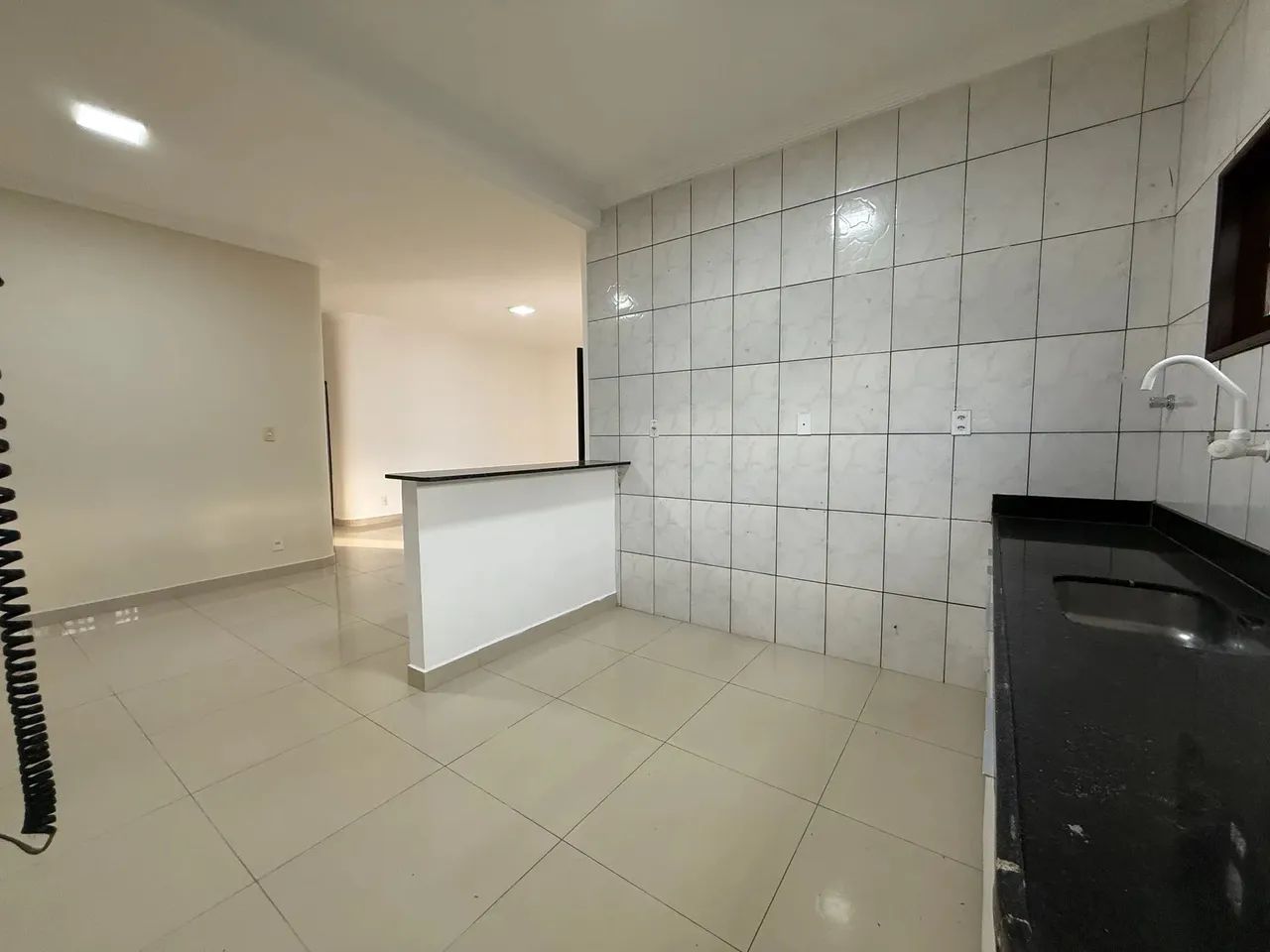 CASA EM CONCOMINIO NA RUA DO ARIRIZAL,3 QUARTOS SENDO 1 SUITE, VALOR: R$ 800.000,00 - Foto 4
