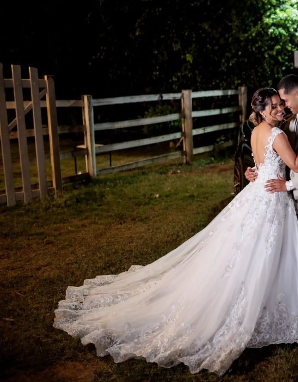VESTIDO DE NOIVA  - Foto 2