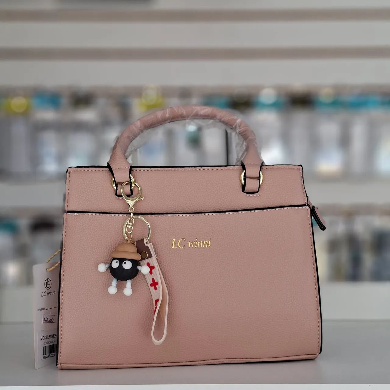 Bolsa Feminina LC Wimi Estruturada com Chaveiro Elegante Moderna  entrega em slz e  regiao