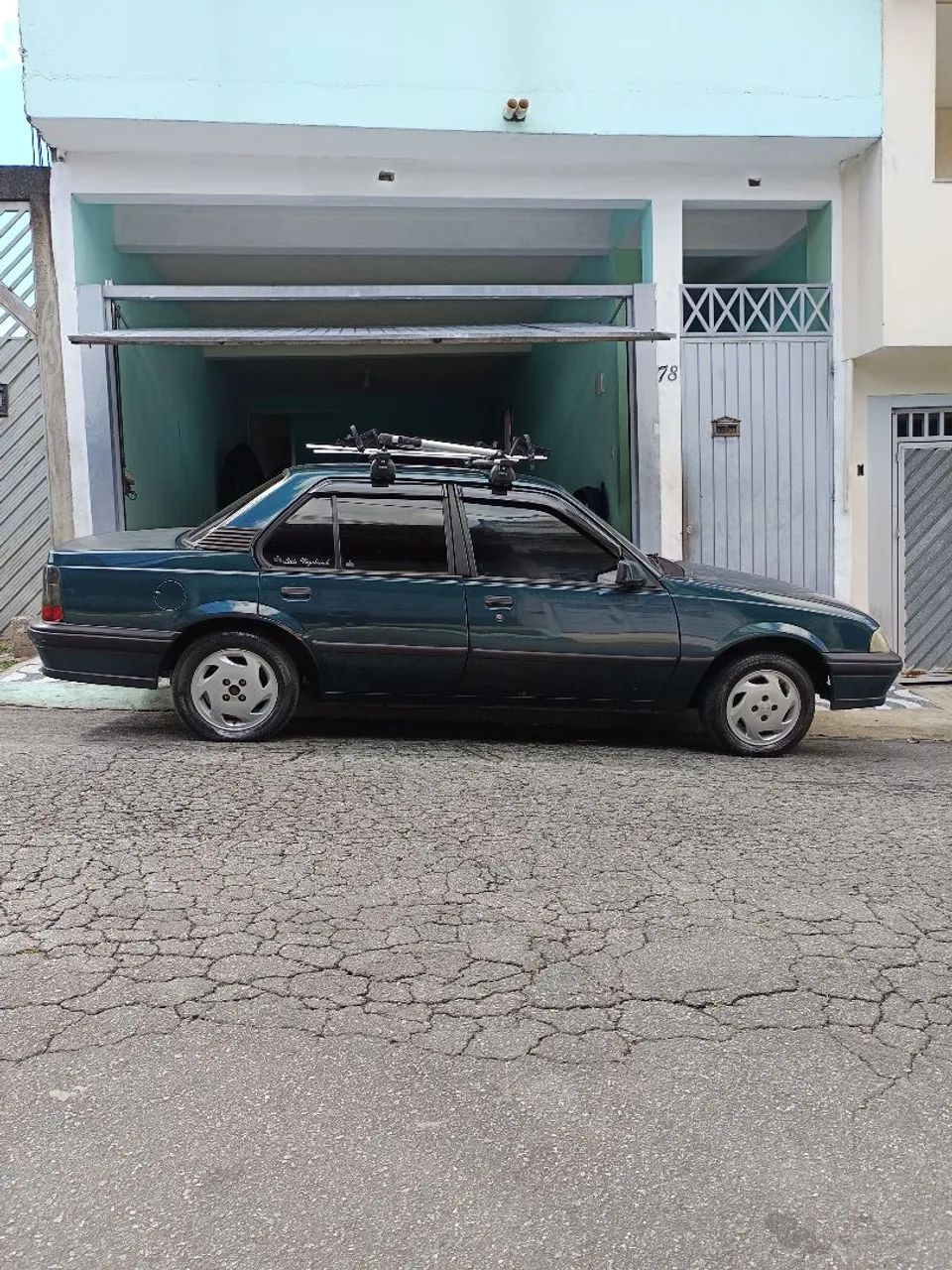 Chevrolet Monza GL 2.0 Efi/sl/l/650/club/barc.2e4p (álcool) 1996