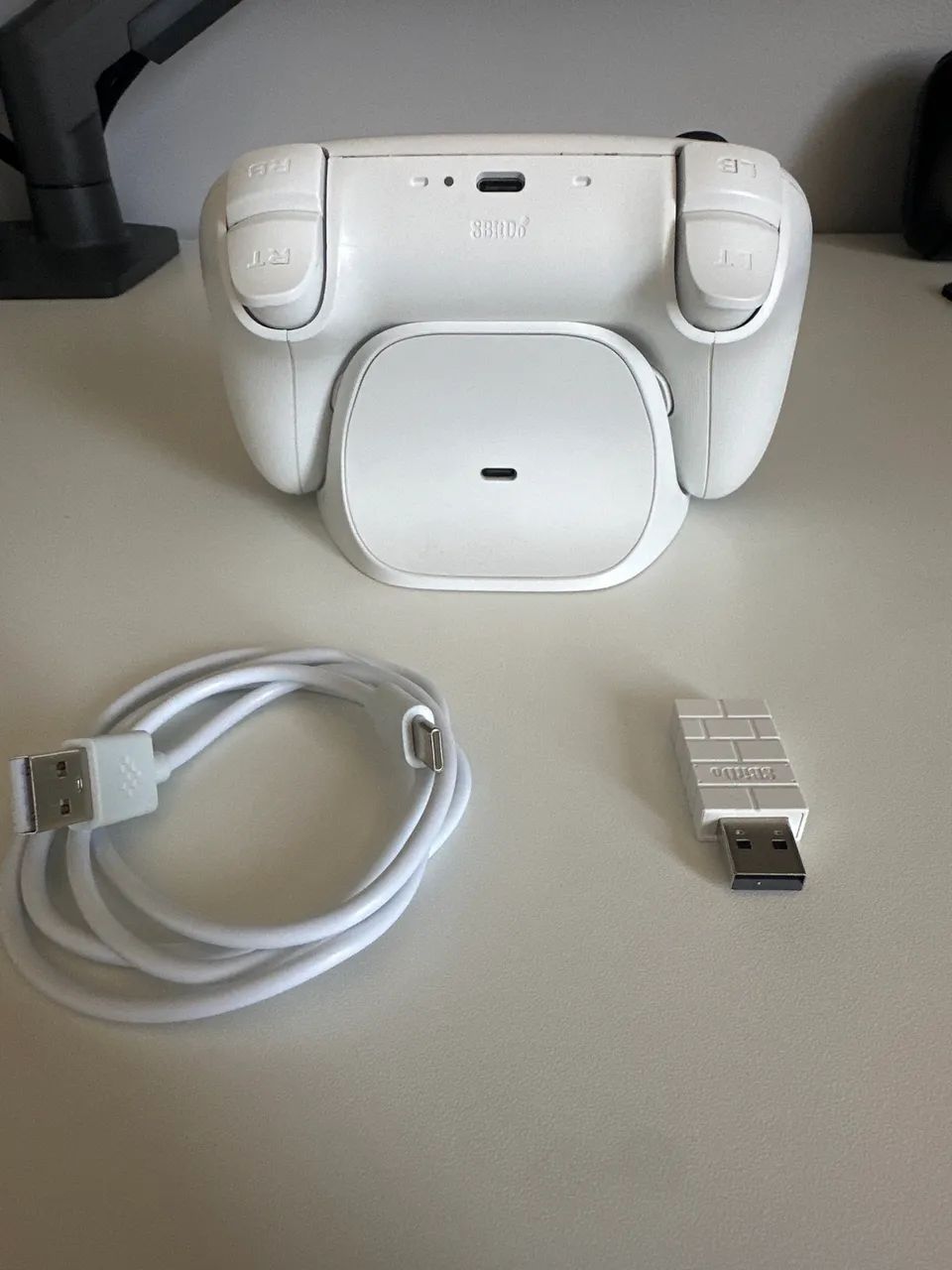 Controle 8BitDo Ultimate 2.4G - Foto 2