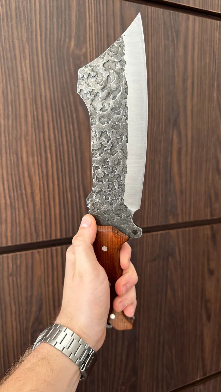 Faca Artesanal para Churrasco em Aço Carbono 