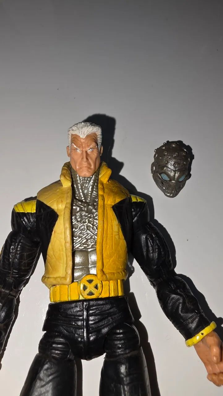 XORN/MAGNETO MARVEL LEGENDS USADO - Foto 4