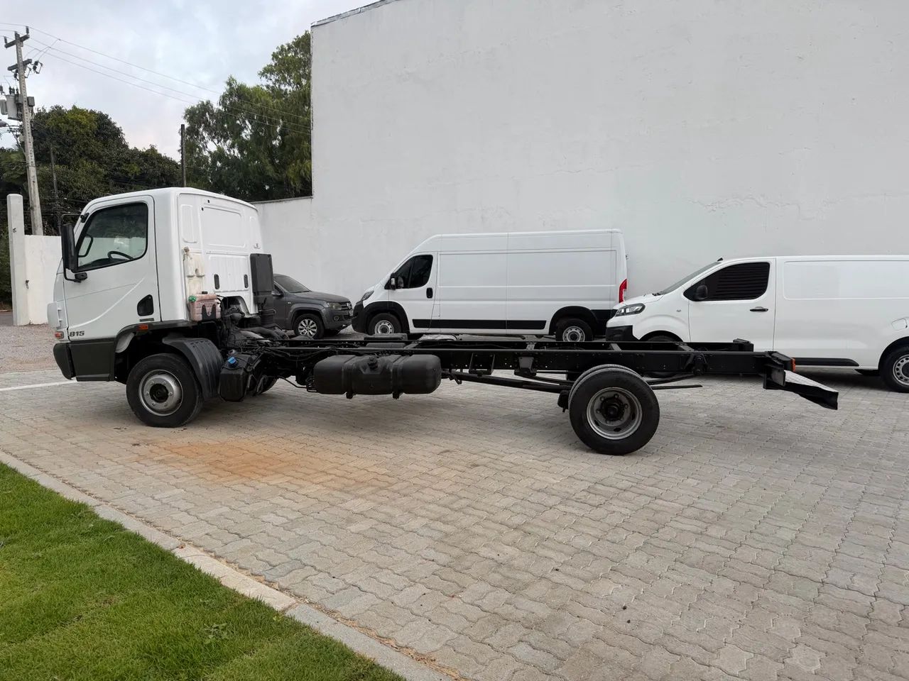 Accelo 815 - Foto 2
