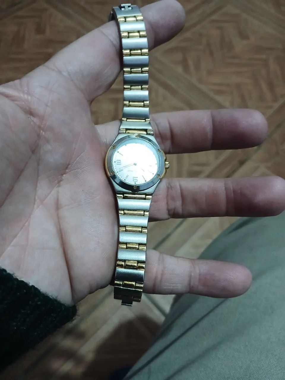 Relógio feminino Anne Klein