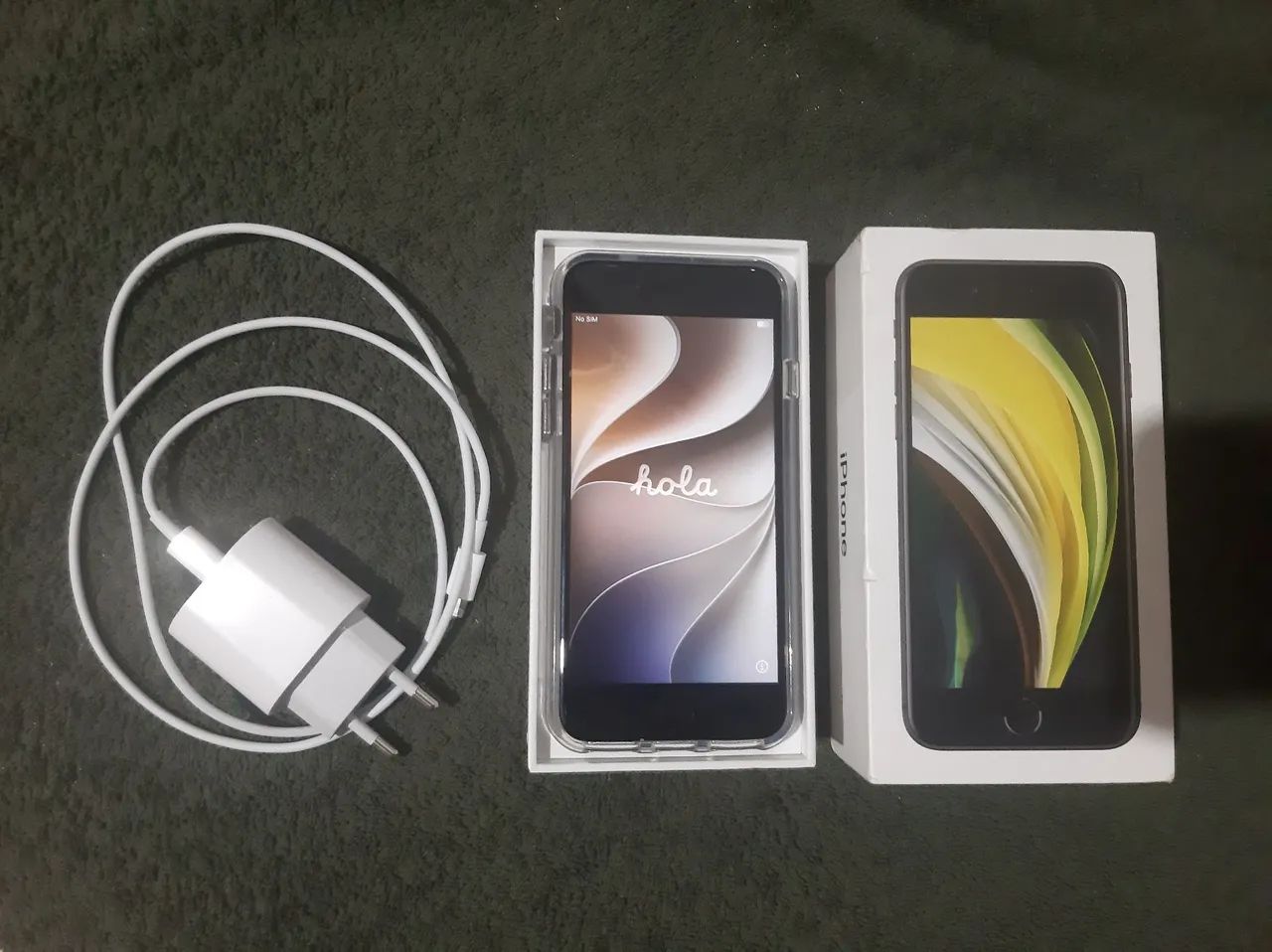 APPLE IPHONE SE 2020 64G PRETO