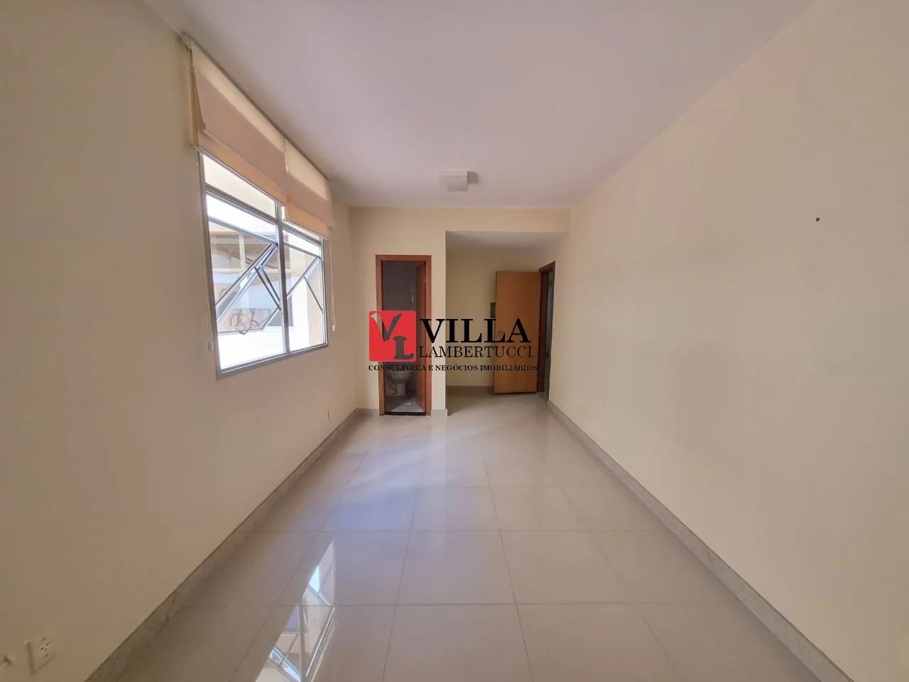 Ótima sala melhor localização Raja Gagablia - Foto 2