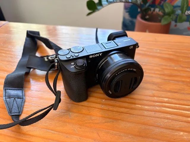 Câmera Sony Alpha A6500 com lente 16-50mm - Foto 2