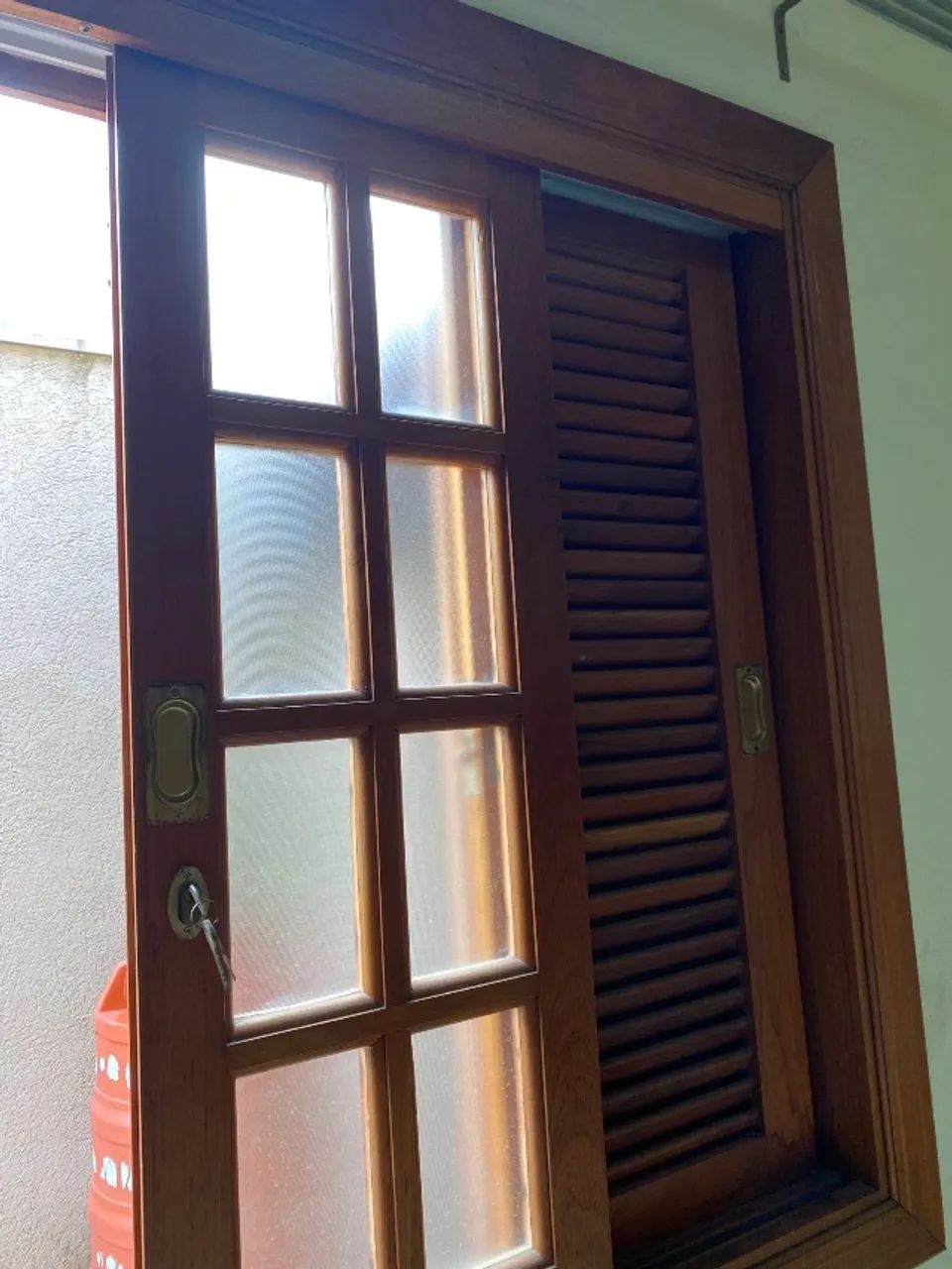 Janela madeira maciça  - Foto 2