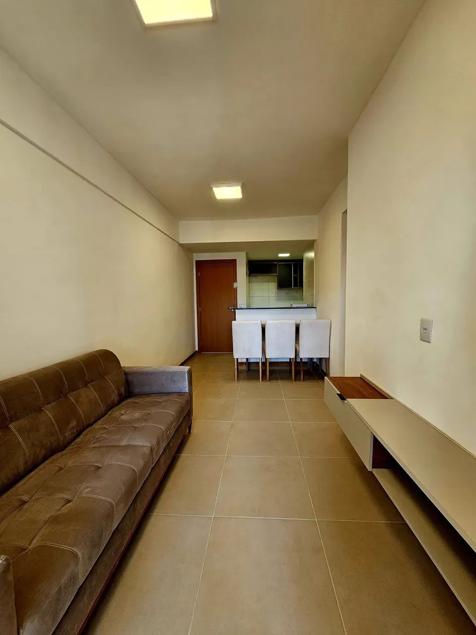 Helio Pires Aluga Apartamento Mobiliado no ed. lago de garda - Foto 3