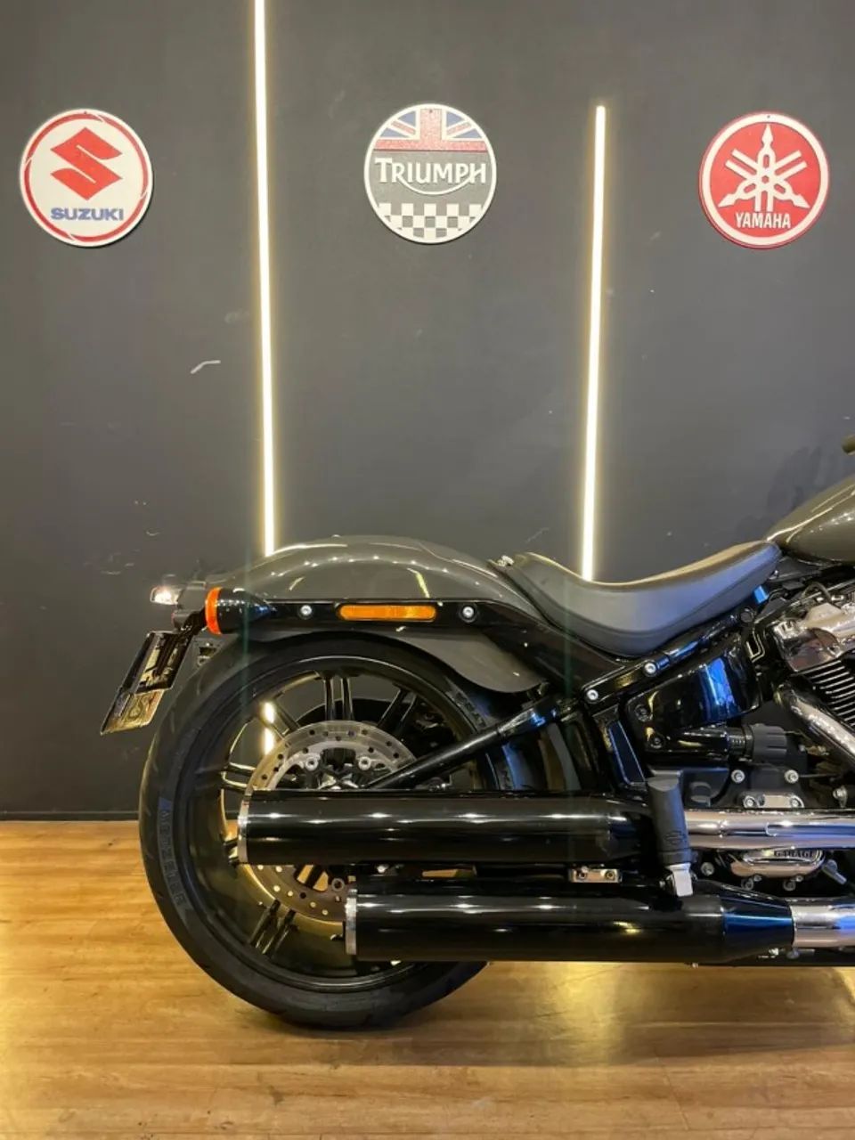 HARLEY DAVIDSON BREAKOUT 114 2019 - Foto 4