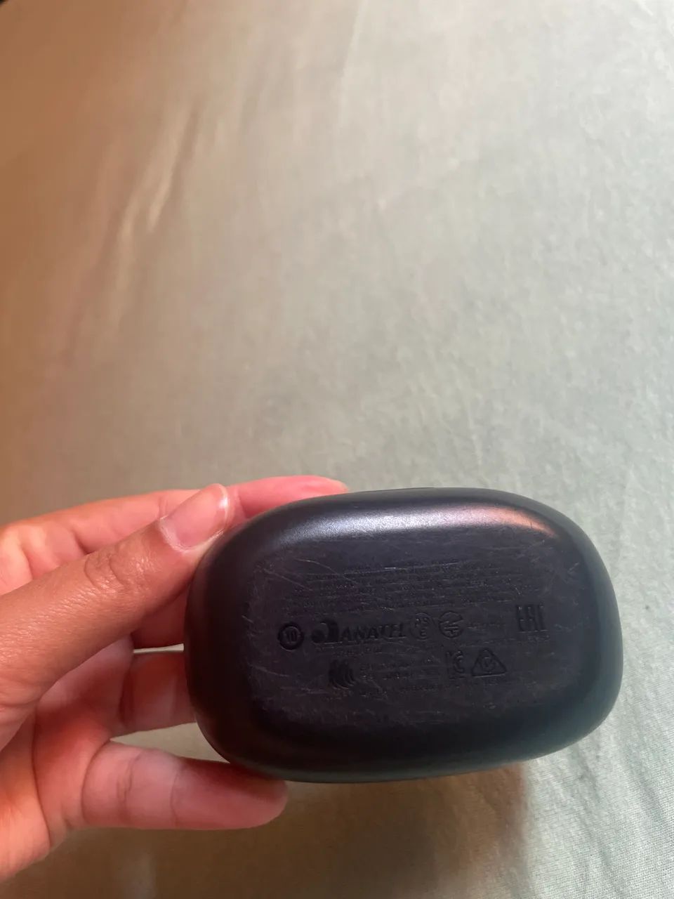 Caixinha de carregar fone jbl endurance peak - Foto 3