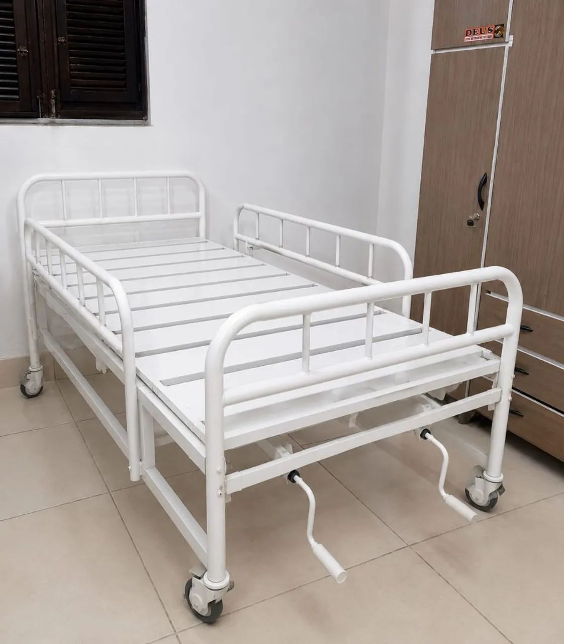 Cama hospitalar 