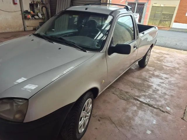 Ford Courier 1.6 L/ 1.6 FLEX 2010