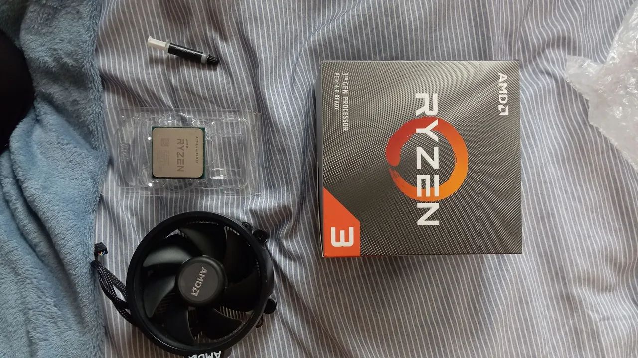 Ryzen 3 3300x + Cooler Box original 