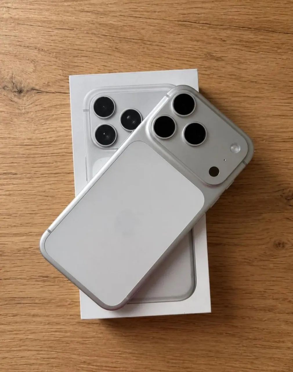 iPhone 17 Pro 256GB Prata - Novo