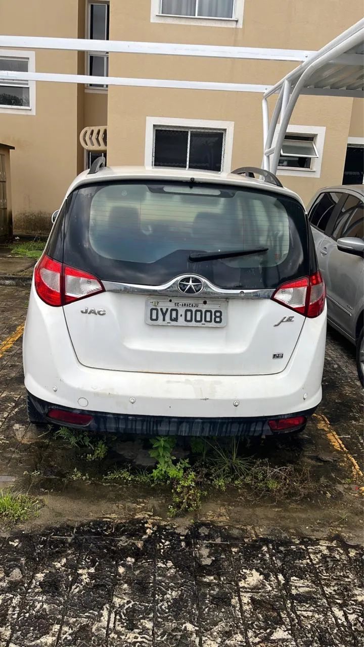 JAC J6 2.0 16V 5P Mec. 2014 - Foto 2