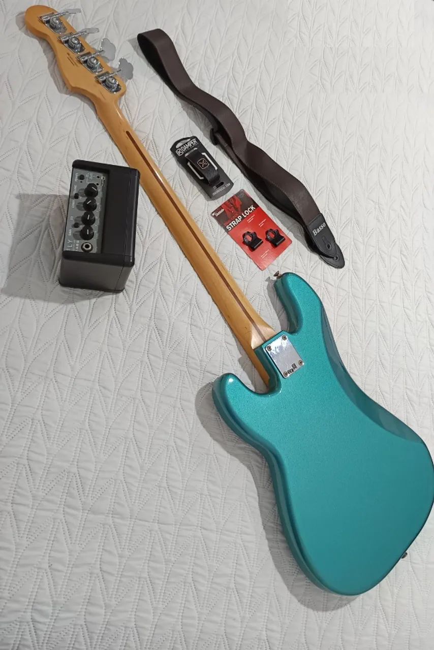 Baixo Fender Mexicano Azul Usado - Foto 3