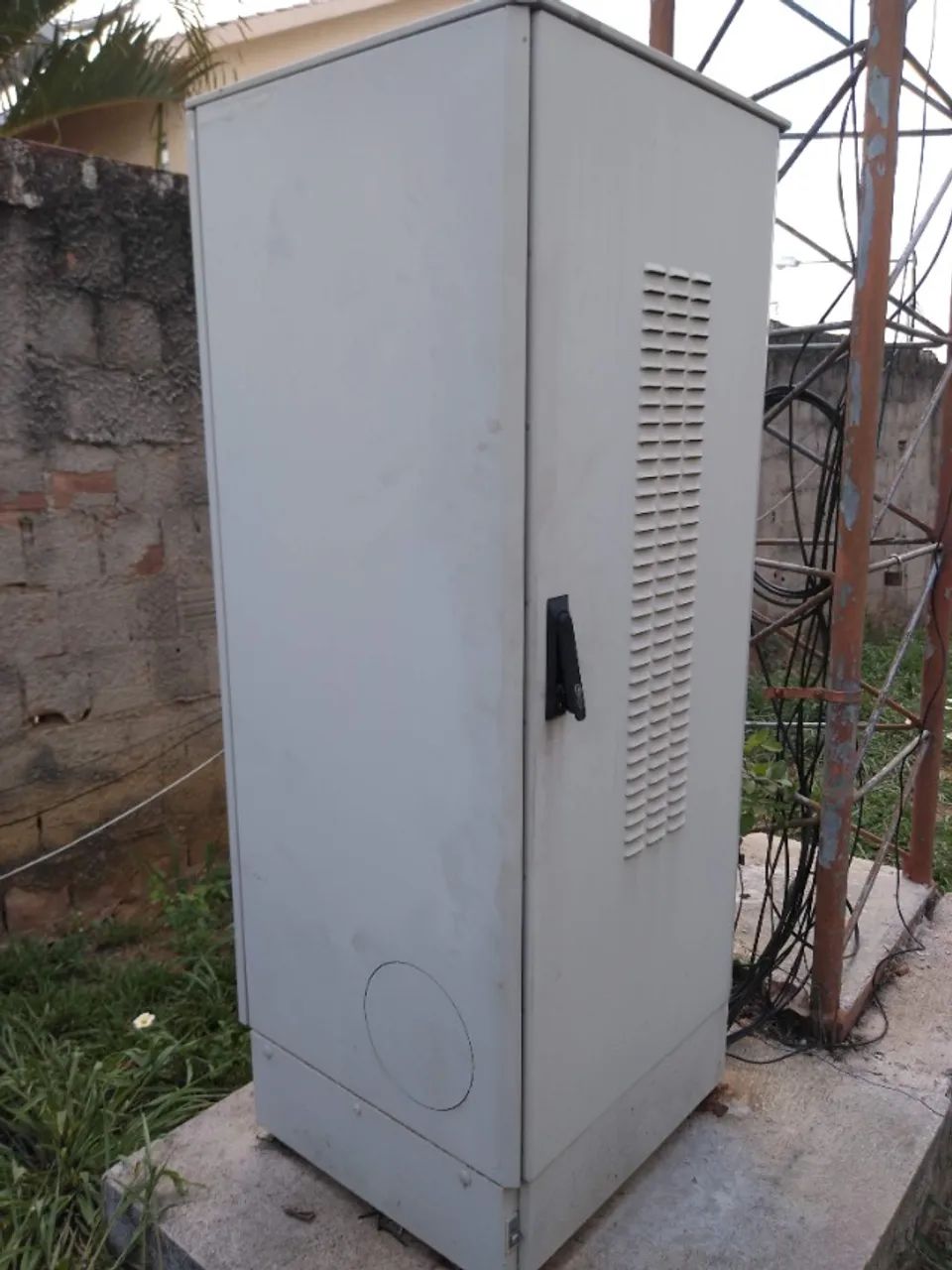 RACK Gabinete Outdoor Piso