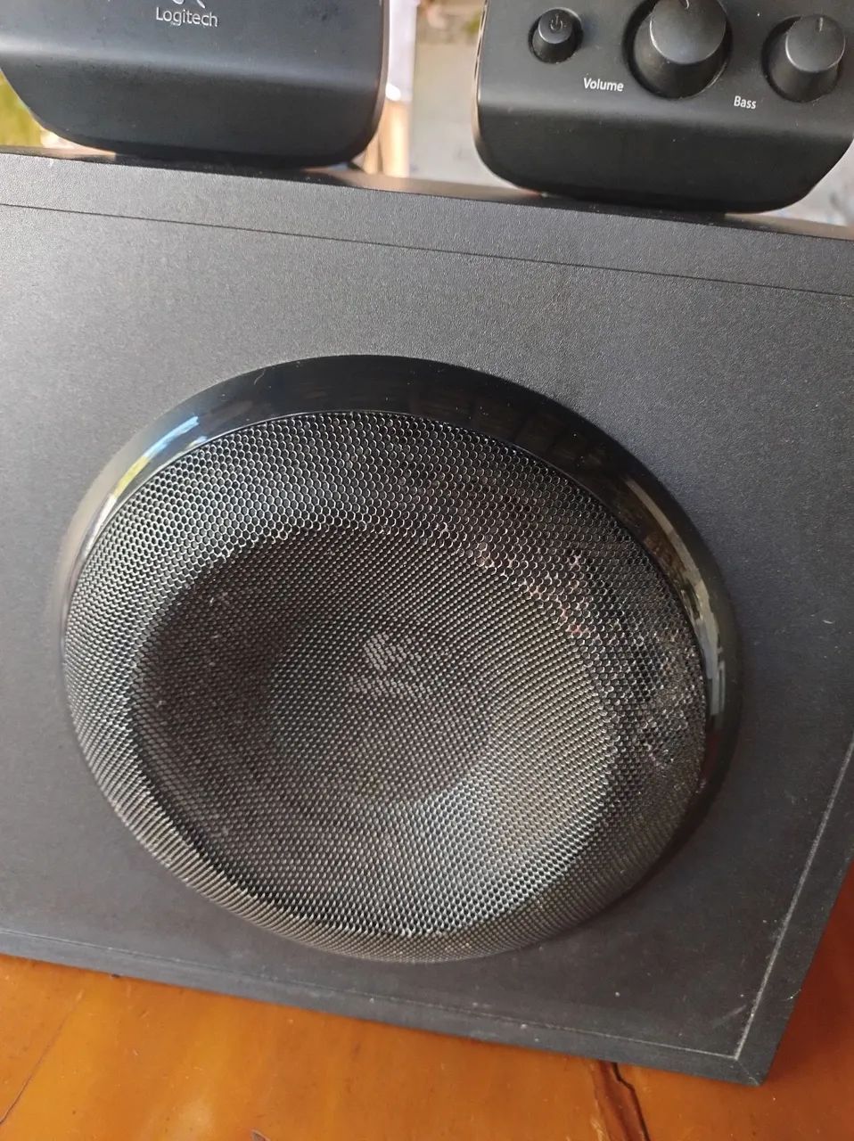 Som Logitech Z623 THX - Foto 2