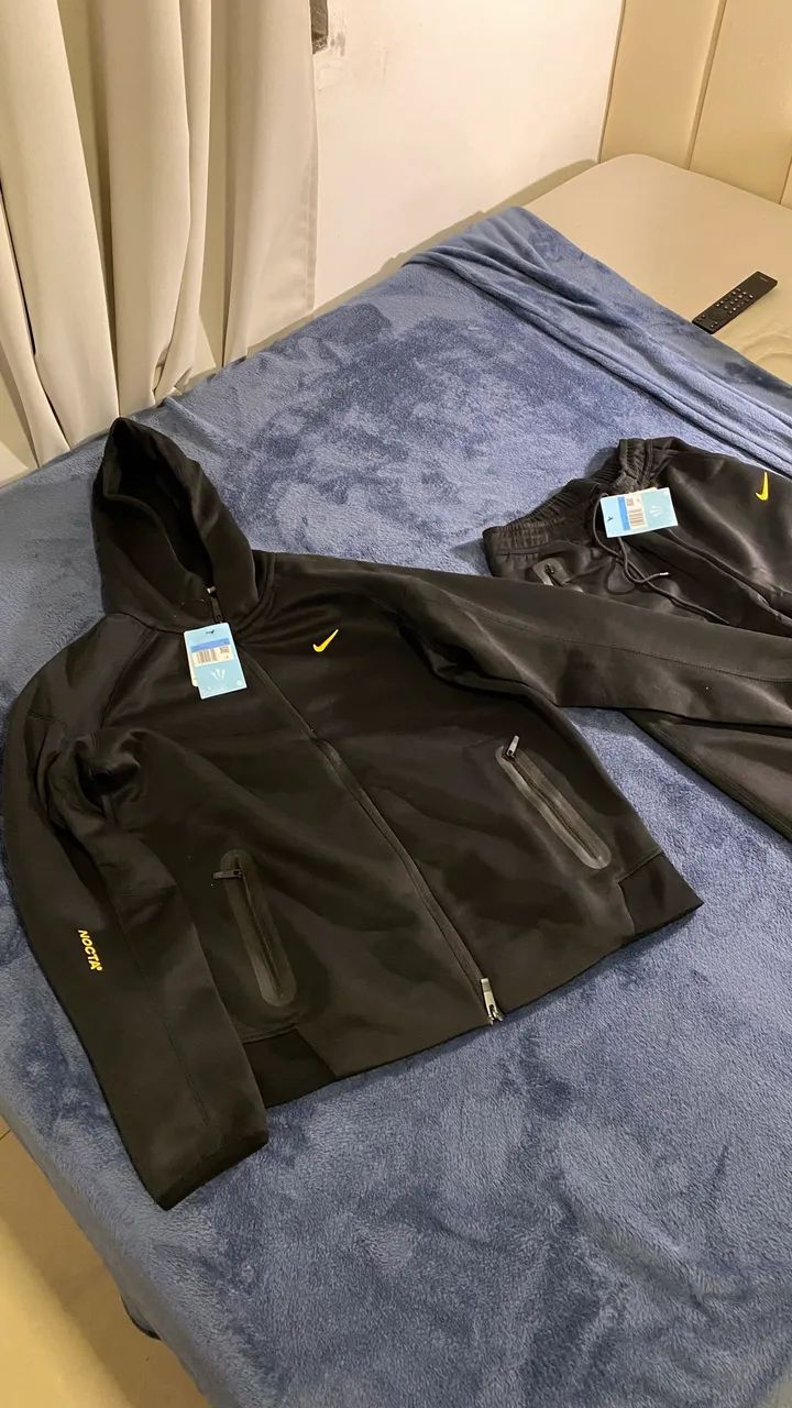 Conjunto Nike Tech Fleece Nocta nunca utilizado  - Foto 2