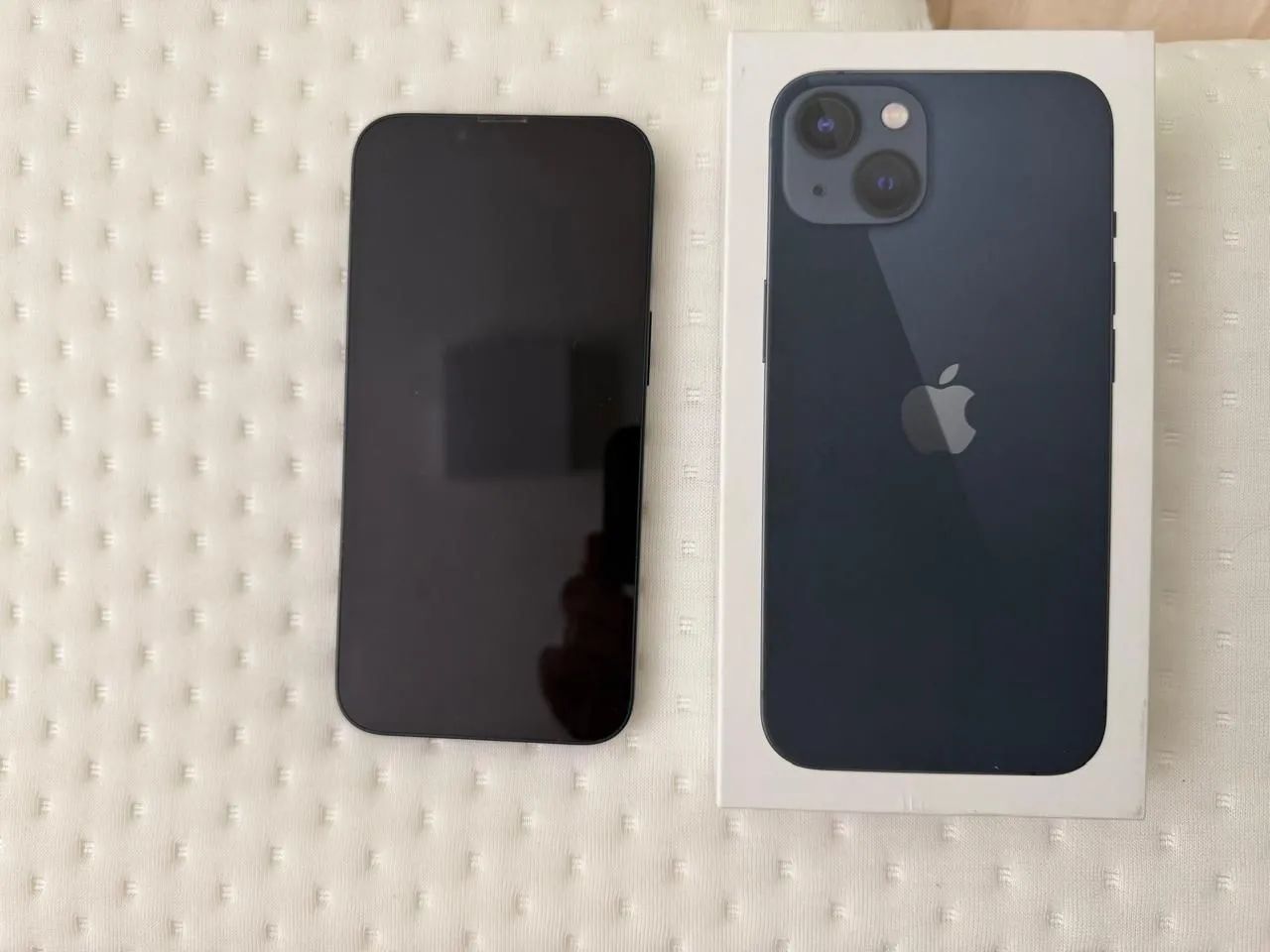 iPhone 13 - 256Gb