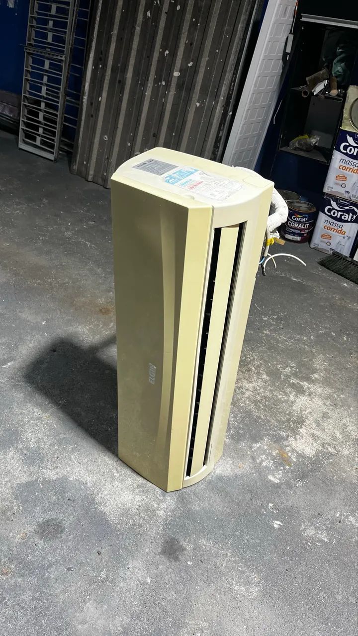 Máquina de ar condicionado ElGIN 
