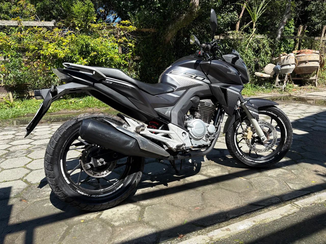 CB TWISTTER 250 - 2022 - Foto 2