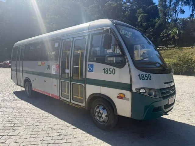 Microônibus Marcopolo Volare V8 Cummins 2015