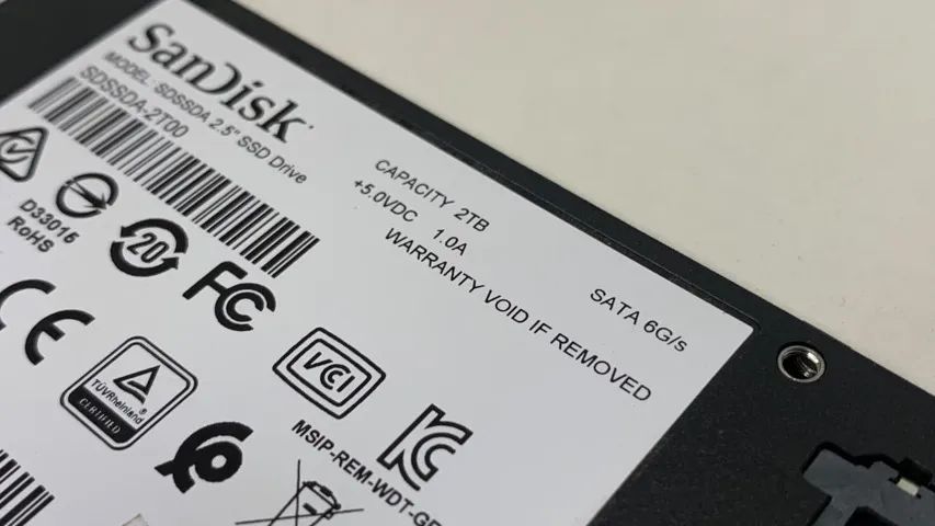 SSD PLUS SATA SANDISK 2TB  - Foto 3