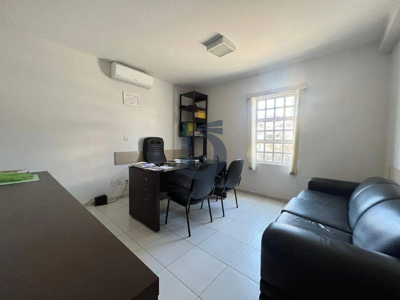 Imóvel Comercial Mobiliado para Aluguel 5 salas, 20 vagas - Centro - Foto 5