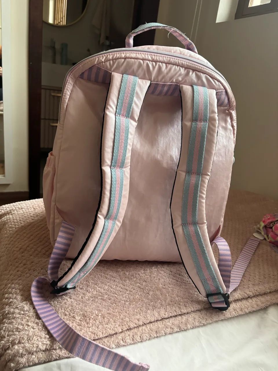Vendo mochila Kipling semi nova - Foto 3