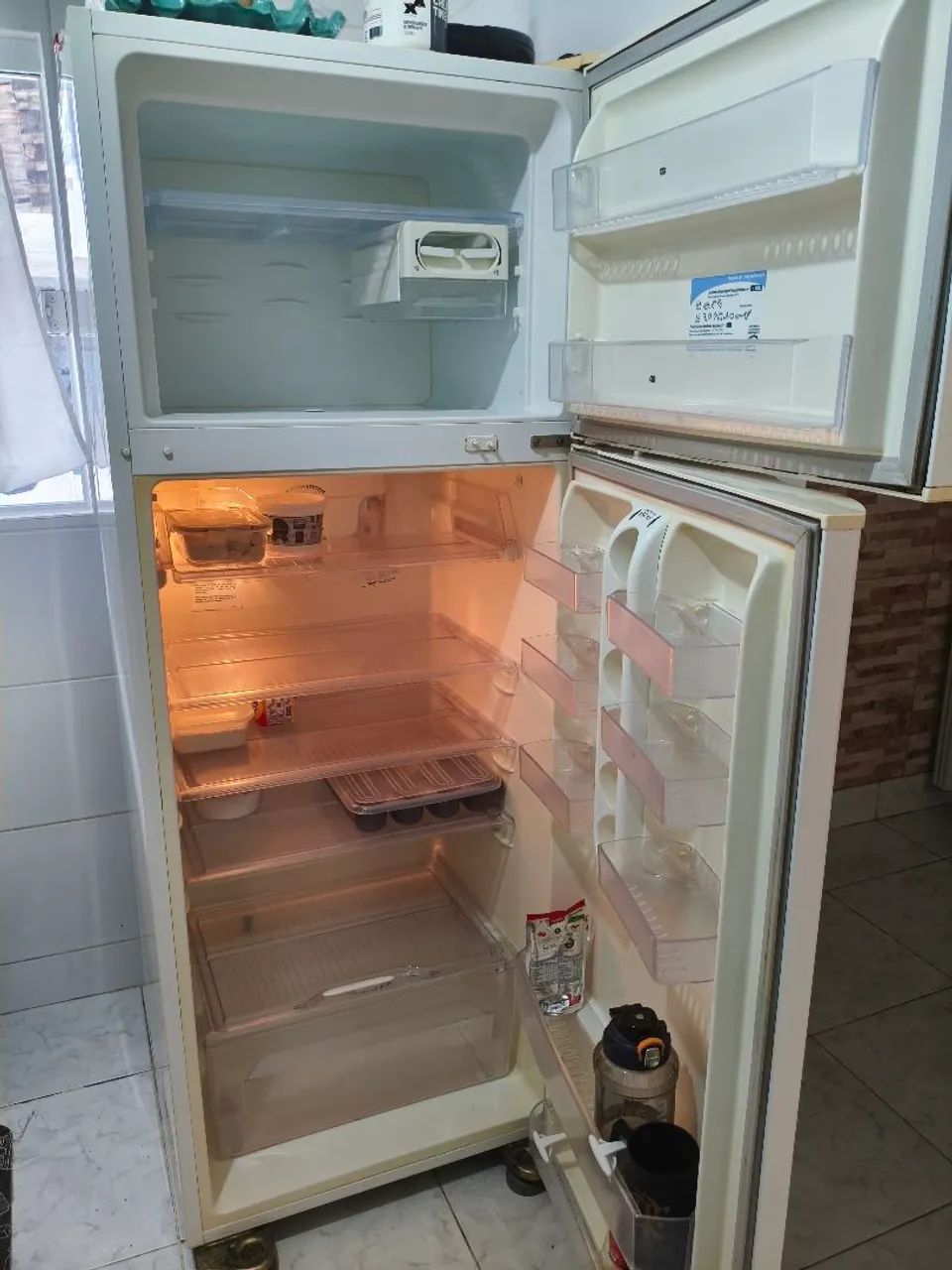 Geladeira 2 portas