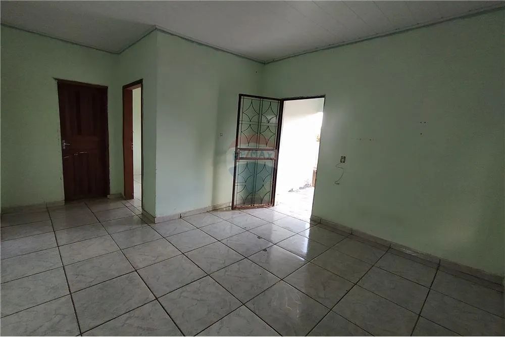 Casa com 2 quartos e terreno amplo no Setor Industrial - Foto 5