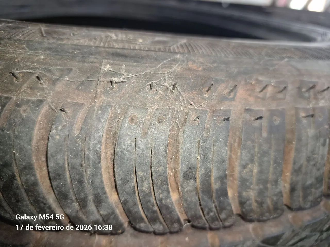 Pneu  - Foto 4