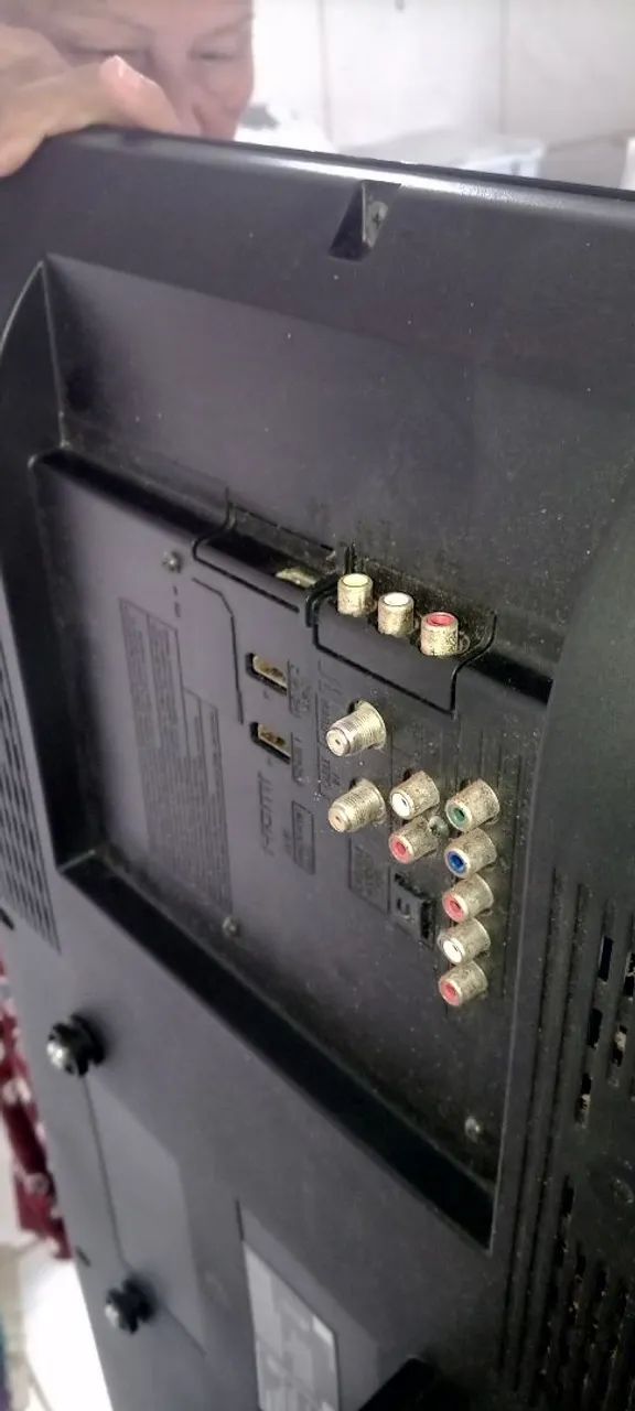 Tv 39 polegadas um lado da tela queimada  - Foto 4
