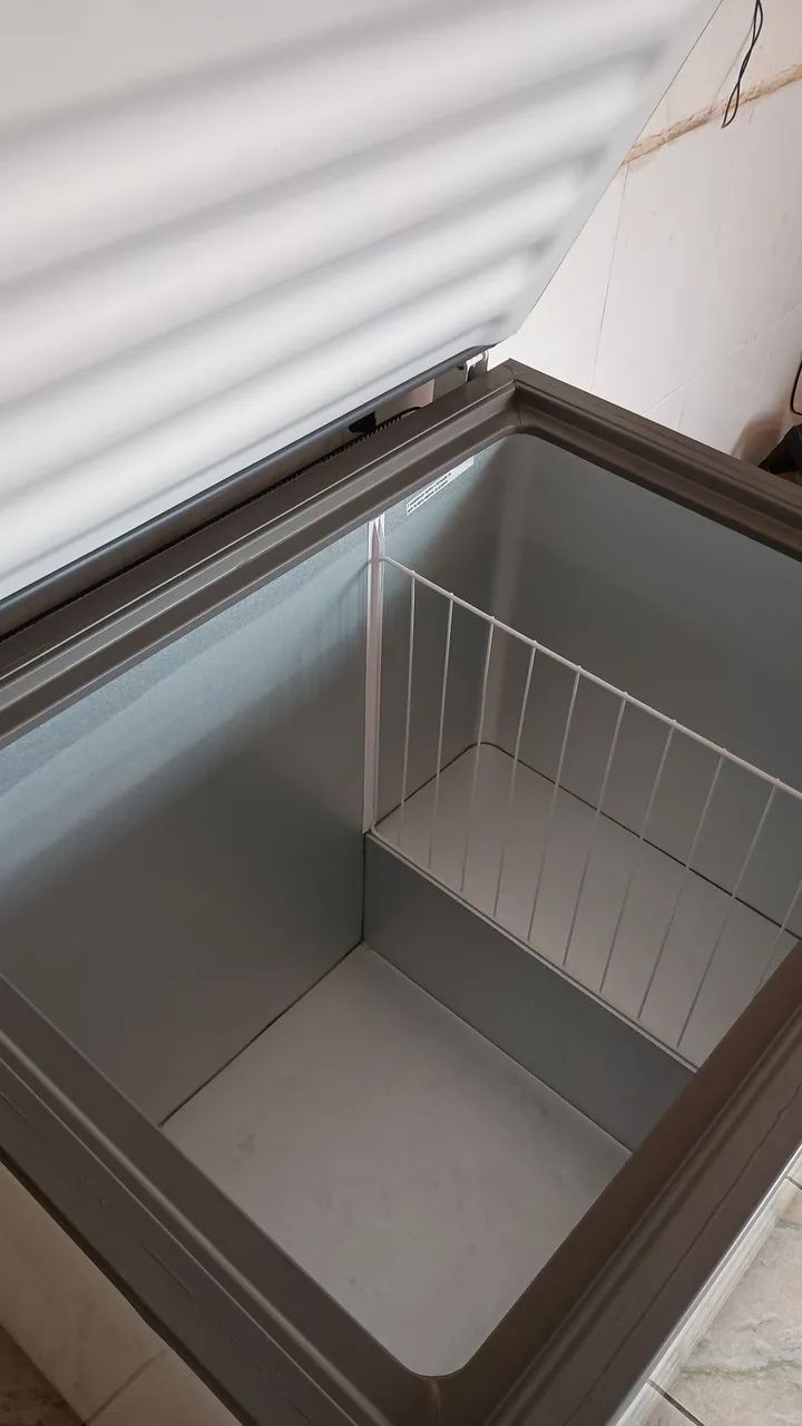 Freezer Consul horizontal 309 litros  - Foto 2
