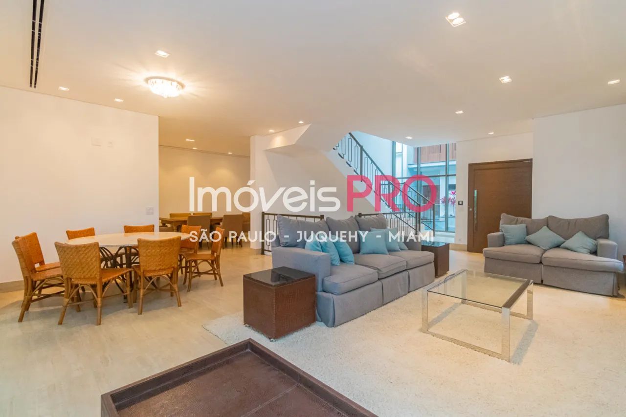 689,40m² 04 suites 04 vagas