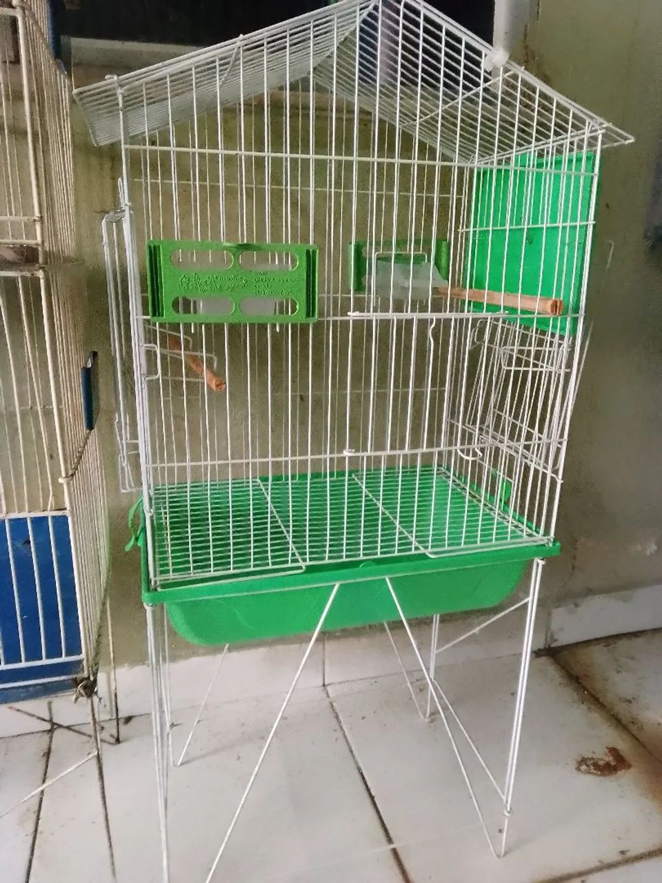 Vendo,  2 viveiro 