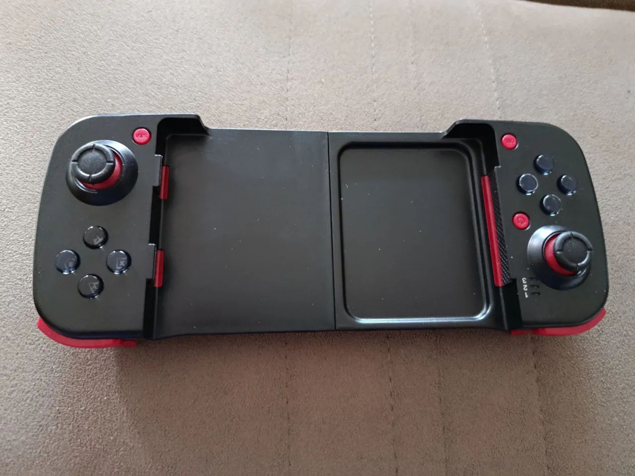 Gamepad para celular  - Foto 2