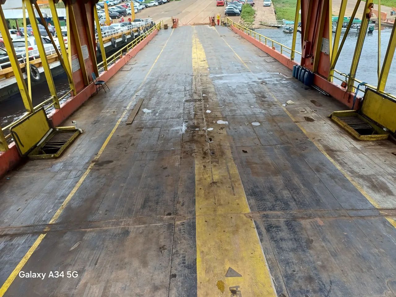 Ferribout  cargueiro 600 tom 10x50 vendo