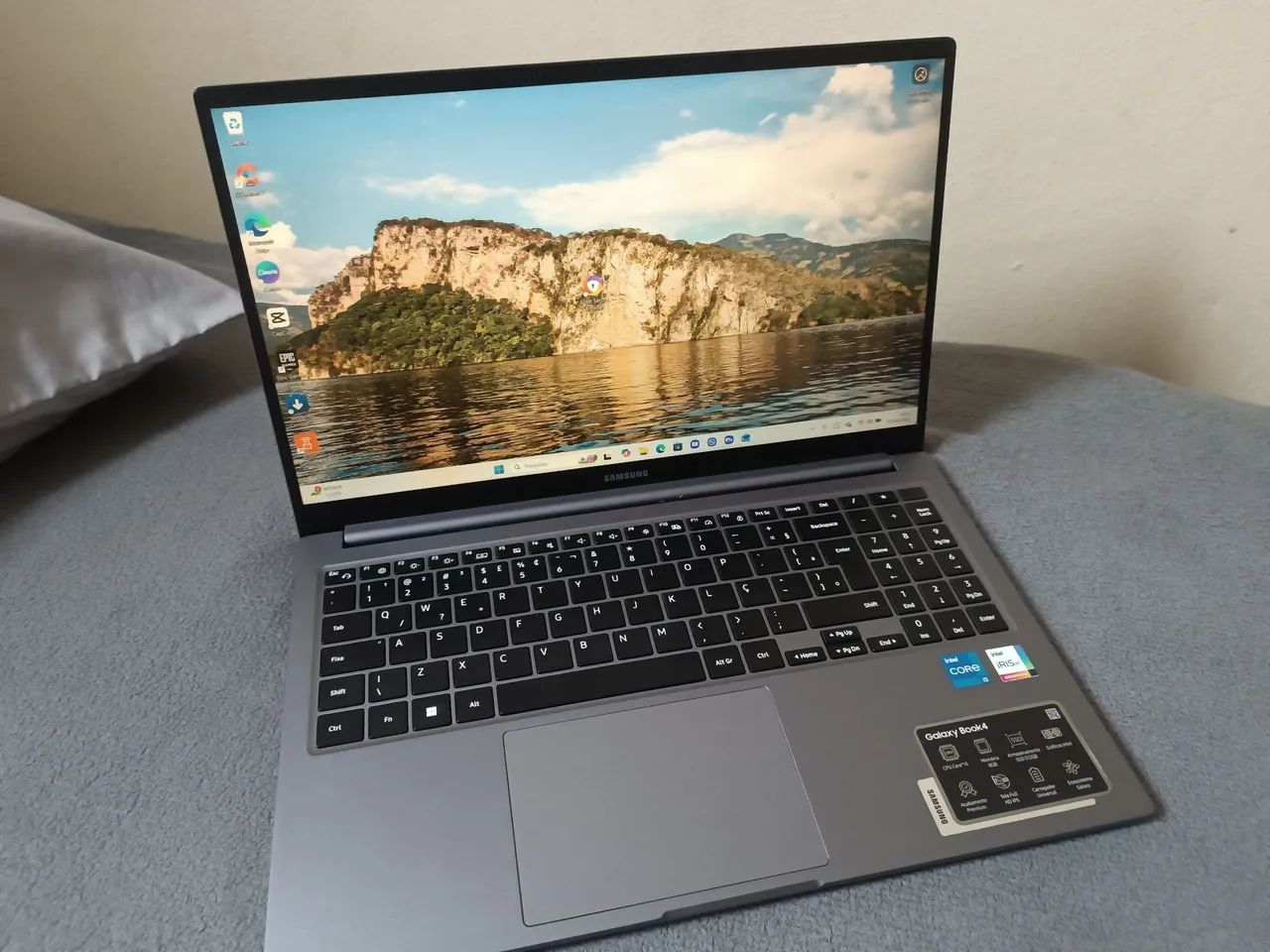 Notebook Samsung Galaxy ebook 4